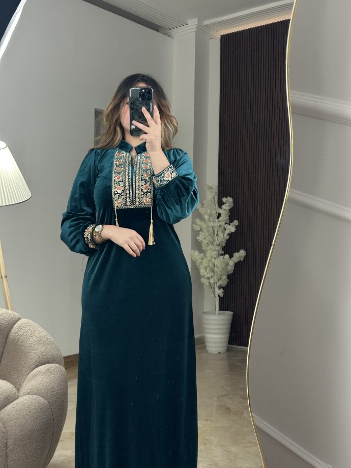 ⁦جبة قطيفة عالية الجودة⁩ - الصورة ⁦3⁩